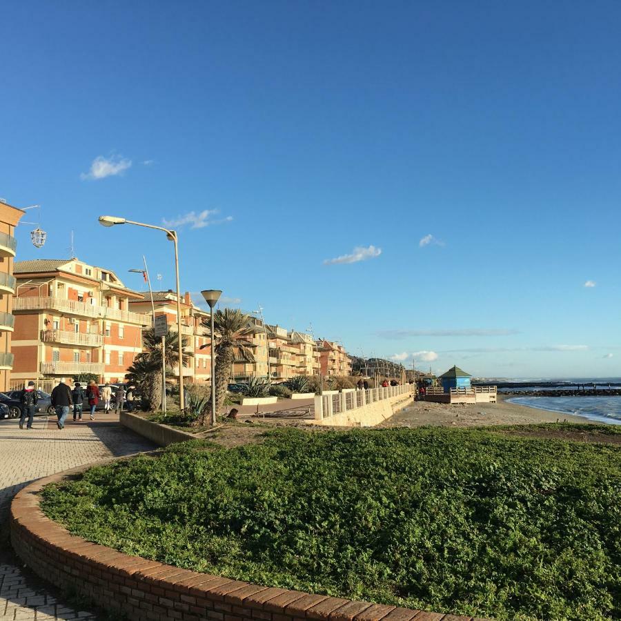 Aroma Di Mare Apartamento Lido di Ostia Exterior foto
